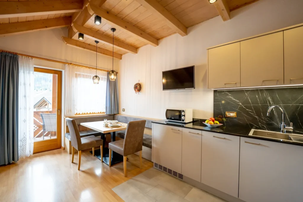 Soggiorno con cucina dell'Appartamento Nº4